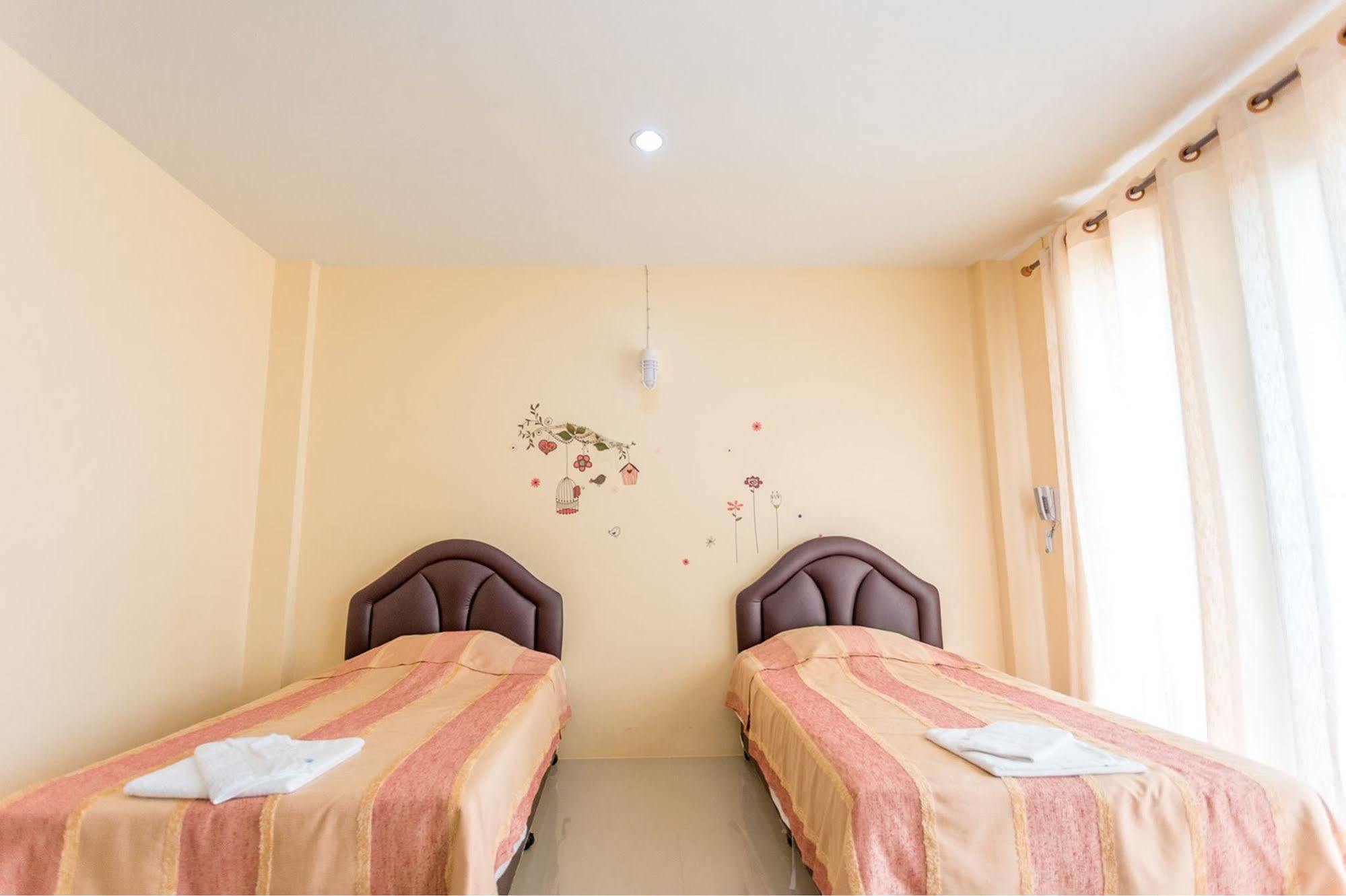 Phet Ngam Hotel Mae Sai Eksteriør bilde